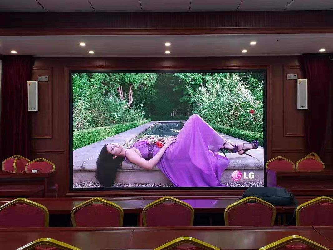 HD Advertising Indoor LED Display Screen Full Color 16bit Brightness