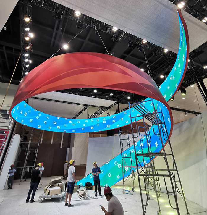 Commercial Innovative Screen Technology P2.5 , Fixed Indoor Full Color LED Screen